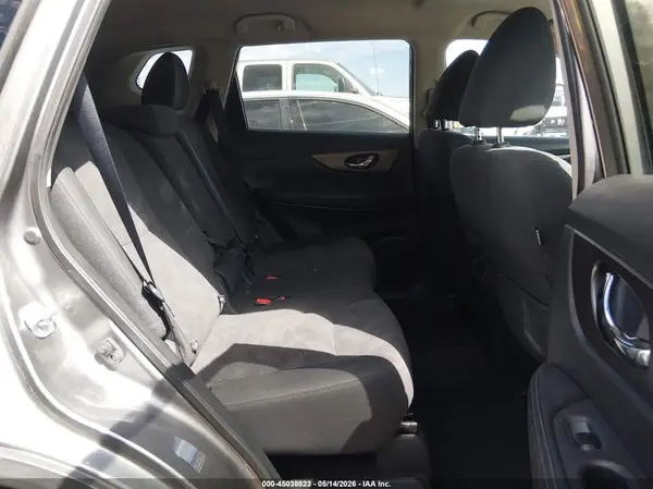 KNMAT2MV7GP649406 2016 NISSAN ROGUE - Image 8
