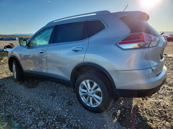 KNMAT2MV7GP649969 2016 NISSAN ROGUE - Image 2