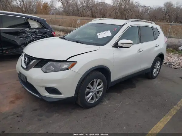 KNMAT2MV7GP656095 2016 NISSAN ROGUE - Image 2