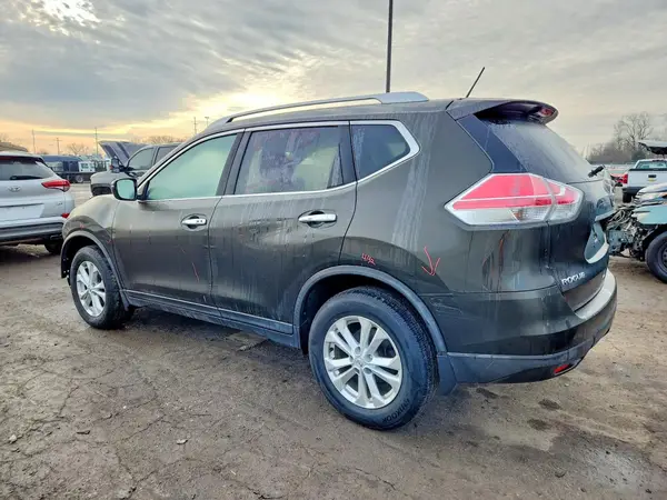 KNMAT2MV7GP671793 2016 NISSAN ROGUE - Image 2