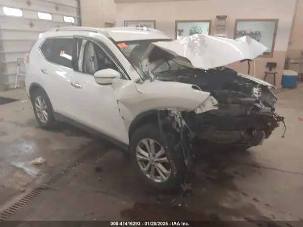 KNMAT2MV7GP684043 2016 NISSAN ROGUE - Image 1