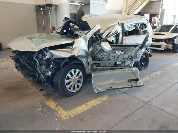 KNMAT2MV7GP688254 2016 NISSAN ROGUE - Image 2