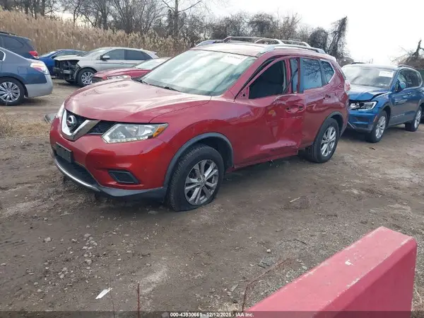KNMAT2MV7GP689551 2016 NISSAN ROGUE - Image 2