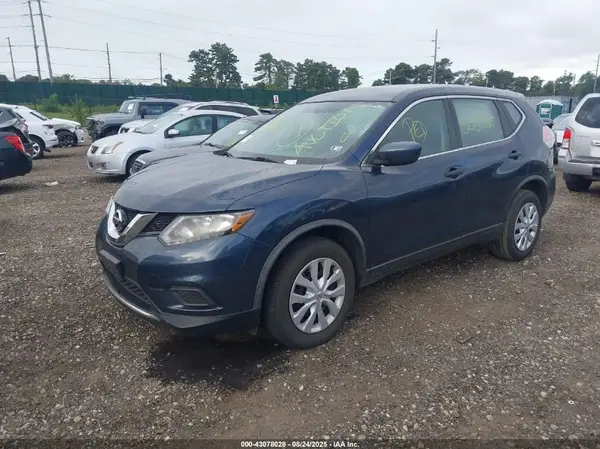 KNMAT2MV7GP694832 2016 NISSAN ROGUE - Image 2