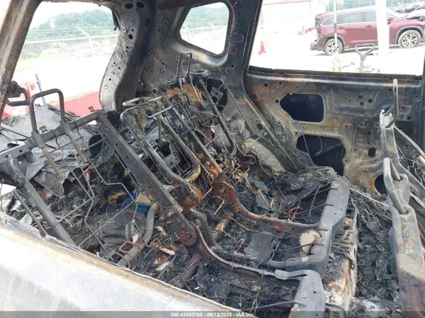KNMAT2MV7GP697164 2016 NISSAN ROGUE - Image 8