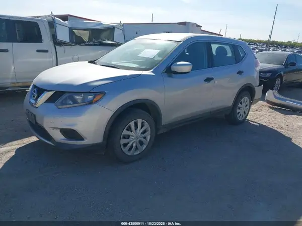 KNMAT2MV7GP701360 2016 NISSAN ROGUE - Image 2