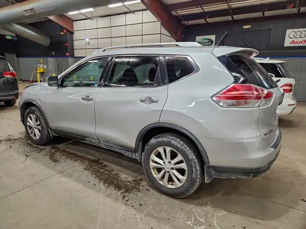 KNMAT2MV7GP702637 2016 NISSAN ROGUE - Image 2