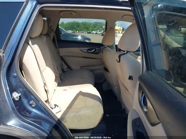KNMAT2MV7GP704811 2016 NISSAN ROGUE - Image 8