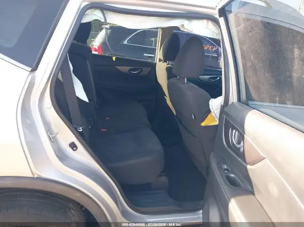 KNMAT2MV7GP705490 2016 NISSAN ROGUE - Image 8