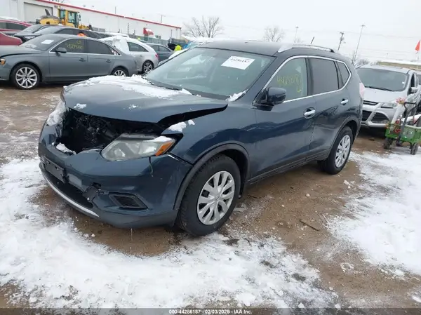 KNMAT2MV7GP707532 2016 NISSAN ROGUE - Image 2