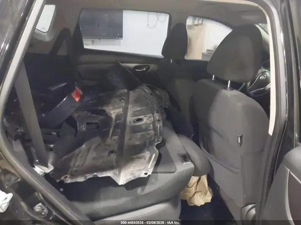 KNMAT2MV7GP711077 2016 NISSAN ROGUE - Image 8