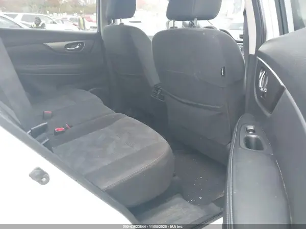 KNMAT2MV7GP711161 2016 NISSAN ROGUE - Image 8