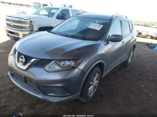 KNMAT2MV7GP724766 2016 NISSAN ROGUE - Image 2