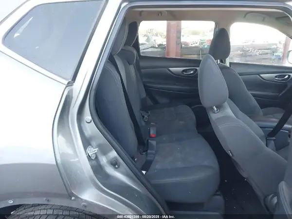 KNMAT2MV7GP724766 2016 NISSAN ROGUE - Image 8