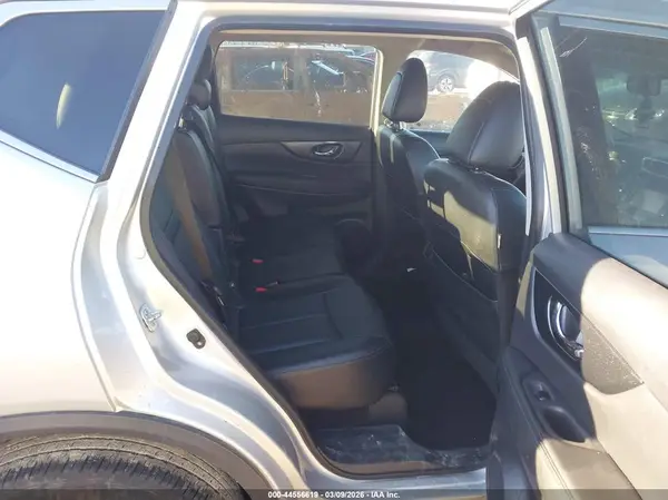 KNMAT2MV7GP734651 2016 NISSAN ROGUE - Image 8