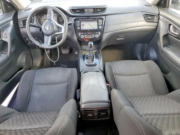 KNMAT2MV7HP502066 2017 NISSAN ROGUE - Image 8