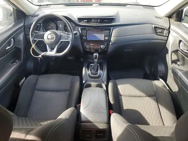 KNMAT2MV7HP502598 2017 NISSAN ROGUE - Image 8