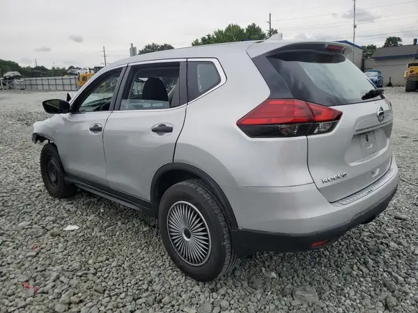 KNMAT2MV7HP503072 2017 NISSAN ROGUE - Image 2