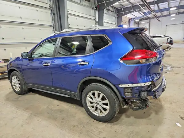 KNMAT2MV7HP507073 2017 NISSAN ROGUE - Image 2