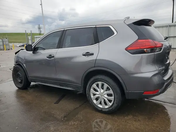 KNMAT2MV7HP508546 2017 NISSAN ROGUE - Image 2