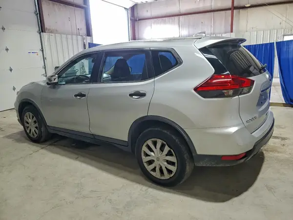 KNMAT2MV7HP508935 2017 NISSAN ROGUE - Image 2
