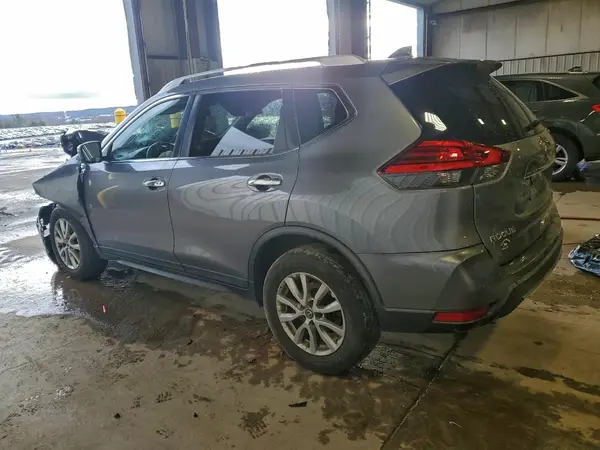 KNMAT2MV7HP512936 2017 NISSAN ROGUE - Image 2