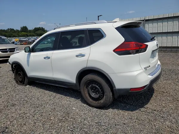 KNMAT2MV7HP513147 2017 NISSAN ROGUE - Image 2