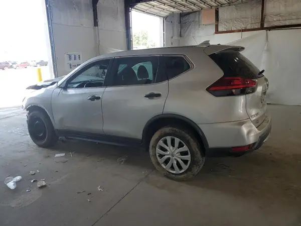 KNMAT2MV7HP521748 2017 NISSAN ROGUE - Image 2