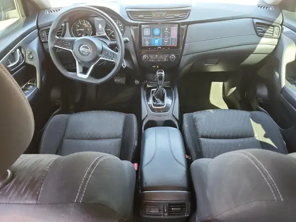 KNMAT2MV7HP522978 2017 NISSAN ROGUE - Image 8