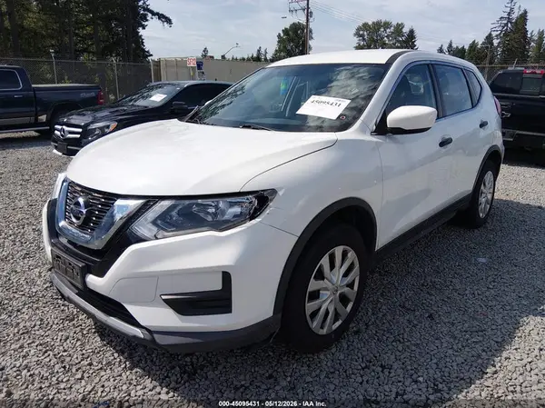 KNMAT2MV7HP526559 2017 NISSAN ROGUE - Image 2