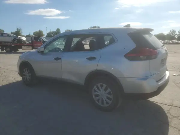 KNMAT2MV7HP530420 2017 NISSAN ROGUE - Image 2