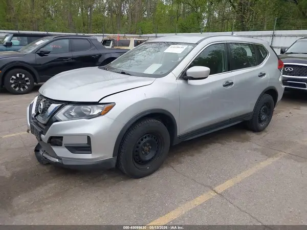 KNMAT2MV7HP545354 2017 NISSAN ROGUE - Image 2
