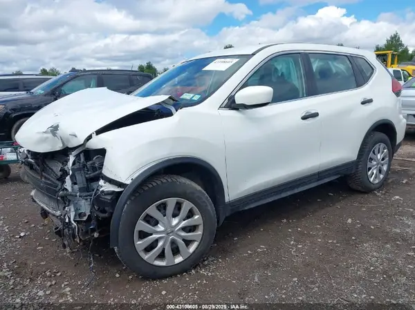 KNMAT2MV7HP547024 2017 NISSAN ROGUE - Image 2