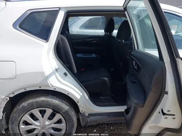 KNMAT2MV7HP548285 2017 NISSAN ROGUE - Image 8
