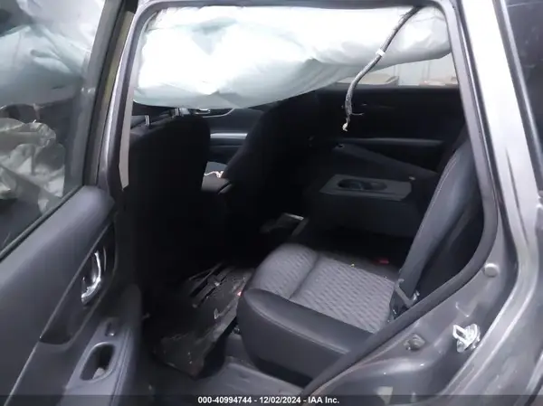 KNMAT2MV7HP550456 2017 NISSAN ROGUE - Image 8