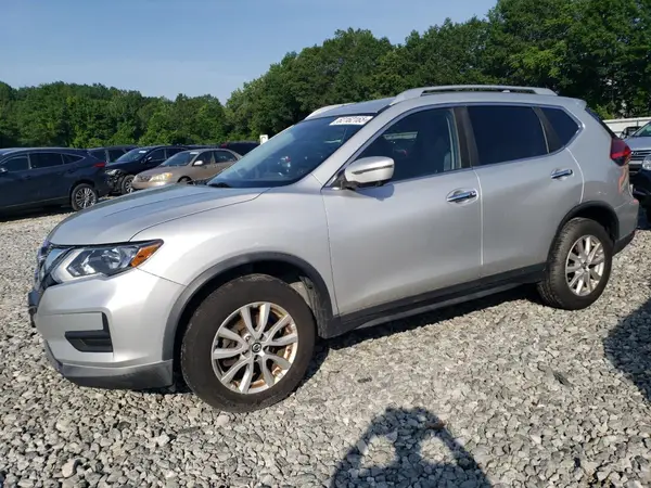 KNMAT2MV7HP552465 2017 NISSAN ROGUE - Image 1