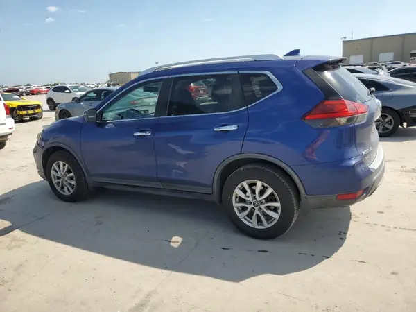 KNMAT2MV7HP553518 2017 NISSAN ROGUE - Image 2