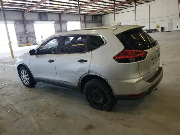 KNMAT2MV7HP559707 2017 NISSAN ROGUE - Image 2