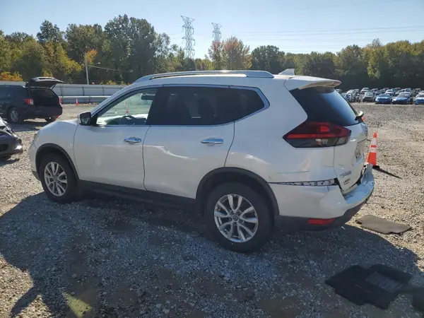 KNMAT2MV7HP572764 2017 NISSAN ROGUE - Image 2