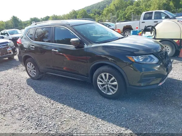 KNMAT2MV7HP575003 2017 NISSAN ROGUE - Image 1