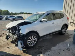 KNMAT2MV7HP580038 2017 NISSAN ROGUE