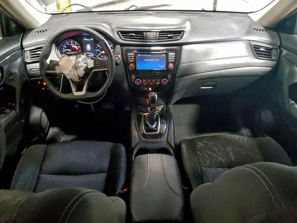 KNMAT2MV7HP580380 2017 NISSAN ROGUE - Image 8