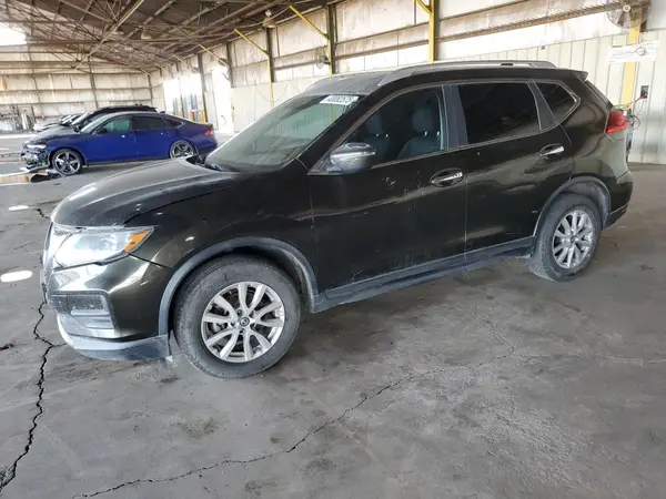 KNMAT2MV7HP582453 2017 NISSAN ROGUE - Image 1
