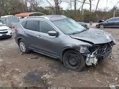 KNMAT2MV7HP589385 2017 NISSAN ROGUE
