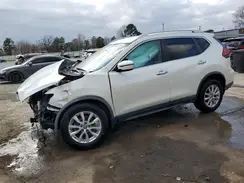 KNMAT2MV7HP590522 2017 NISSAN ROGUE