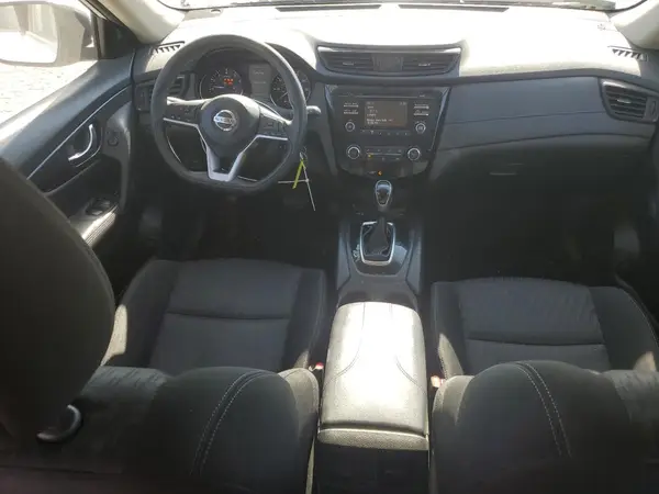KNMAT2MV7HP600286 2017 NISSAN ROGUE - Image 8