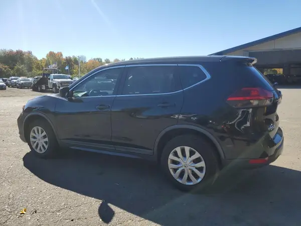 KNMAT2MV7HP600773 2017 NISSAN ROGUE - Image 2