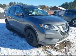 KNMAT2MV7HP600823 2017 NISSAN ROGUE