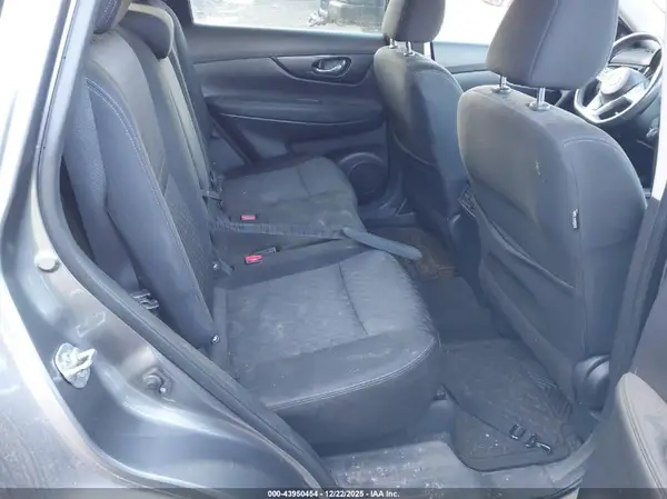 KNMAT2MV7HP604595 2017 NISSAN ROGUE - Image 7