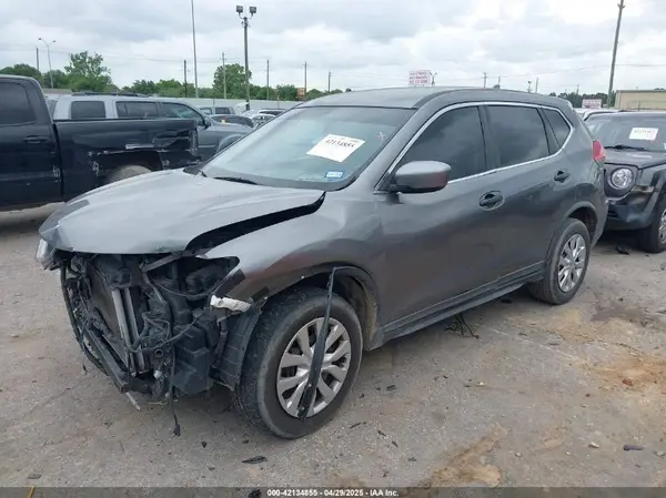 KNMAT2MV7HP607531 2017 NISSAN ROGUE - Image 2